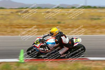 media/Apr-30-2023-CRA (Sun) [[020fcf5d43]]/Race 3-1000 Amateur Supersport/